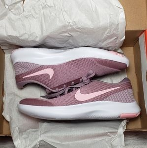 Nike flex experience rn7